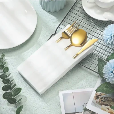 Swift Serviettes 30cm 1Ply 4 fold - 4 Box